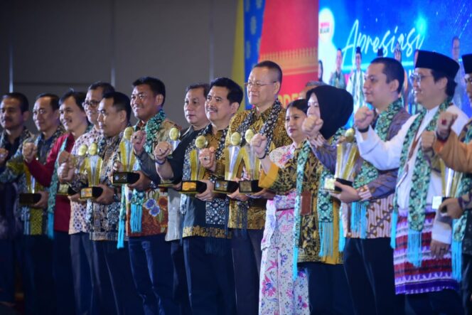 
 Kembali Torehkan Prestasi, Pemkab Banyuasin Terima Penghargaan Apresiasi Merdeka Belajar Dari BPMP Provinsi Sumsel