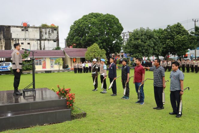 
 Kapolres Lubuklinggau Pimpin Apel Deklarasi Bebas Dari Knalpot Brong