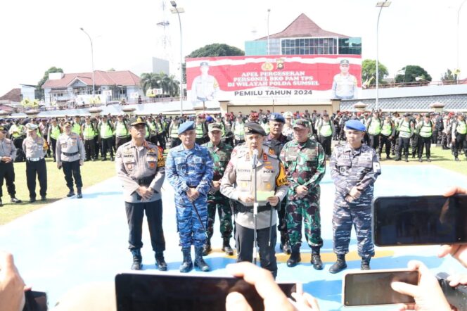 
 Lepas Personel PAM TPS, Kapolda Sumsel : Tanggungjawab Besar, Lakukan Penuh Dedikasi dan Profesional.