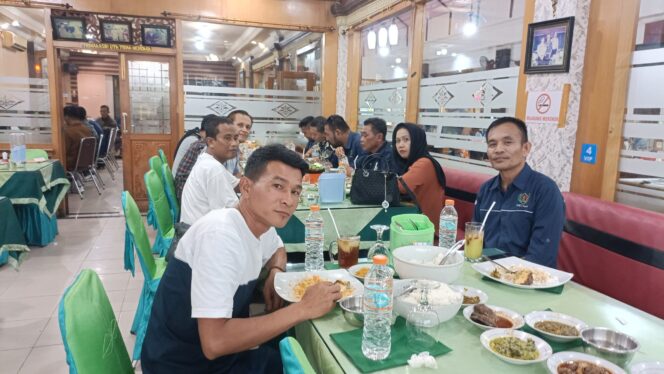 
 Kunjungi PWI Lubuklinggau, Ketua PWI Sumsel Kurnaidi,ST Sampaikan Netralitas Wartawan