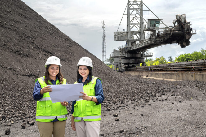 
 Tingkatkan Peran Perempuan di Industri Pertambangan, Srikandi Bukit Asam Jalin Sinergi dengan Women in Mining and Energy