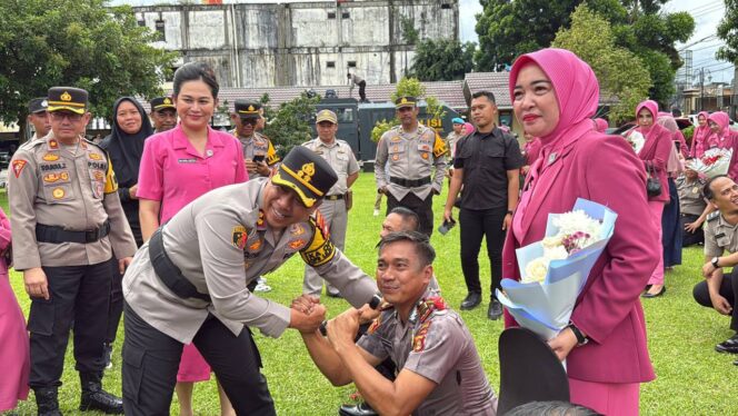 
 Penghujung 2025, 59 Personel Polri/ASN Polres Lubuk Linggau Naik Pangkat