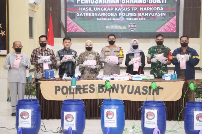 
 Musnahkan BB 21,9 Kg Sabu, Polres Banyuasin Selamatkan 110.000 Jiwa