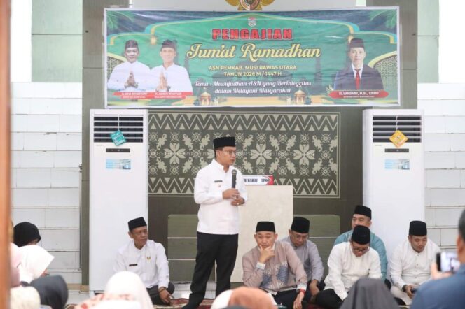 
 Memperkuat Spiritualitas Aparatur Bupati Hadir Bersama ASN Dengan Pengajian Jum’at Bulan Suci Ramadhan