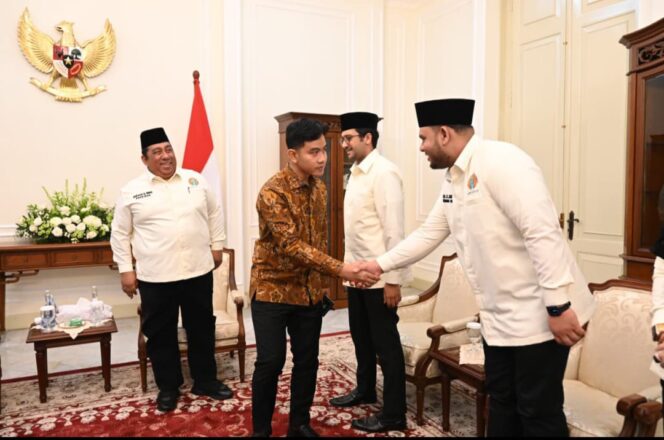 
 Pemuda Masjid Dunia Diminta Jadi Perekat Generasi Muda, Gibran Dukung MTQ Internasional