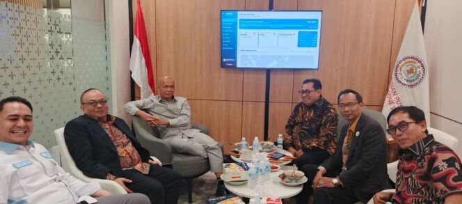 
 SMSI dan ABPEDNAS Jajaki Kolaborasi Nasional untuk Penguatan Desa dan Publikasi Program Strategis