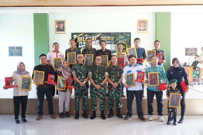 
 Tiga Pengurus SMSI OKI Sabet Tiga Kategori Penghargaan di Media Center Kodim 0402/OKI-OI Award 2026