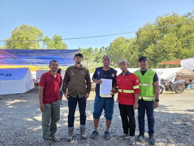 
 PTBA Salurkan Bantuan Instalasi Air Bersih Siap Minum untuk Korban Bencana di Manggarai Timur, NTT