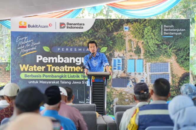
 PTBA Hadirkan Akses Air Berbasis Energi Surya bagi Warga Talang Jawa Sidomulyo I