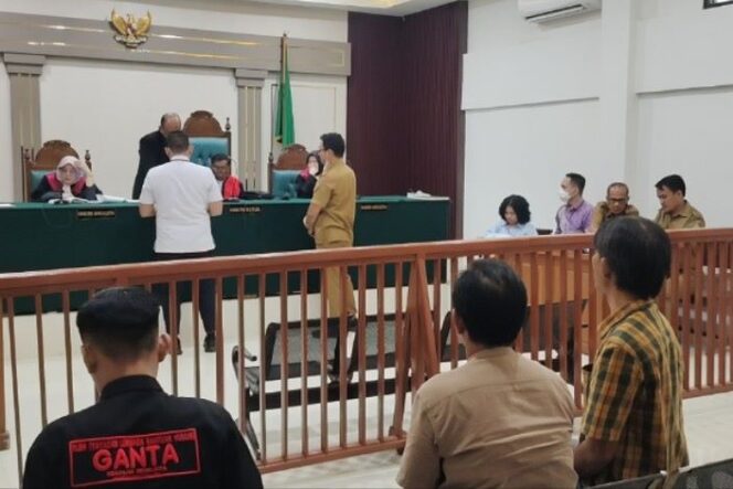 
 Sidang Lanjutan Warga Kenten Raya Dapati Legalitas PDAM Tirta Betuah Cacat Formil