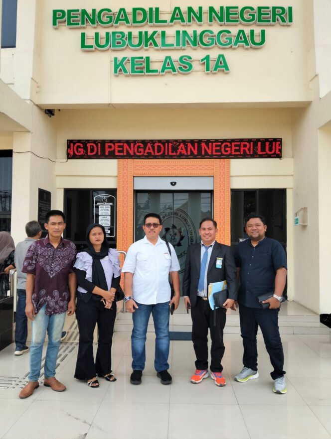 
 MEDIASI PERKARA 41/Pdt.G/2026/PN LLG MEMANAS? TIM KUASA HUKUM ABDUL ROHIM–DISNAWATI MINTA WAKTU DUA MINGGU