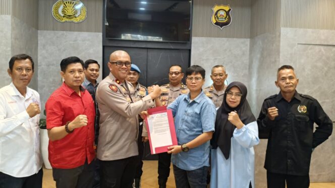 
 Kecam Kekerasan Jurnalis, SMSI OKU Selatan dan PWI Sampaikan Tuntutan ke Polres